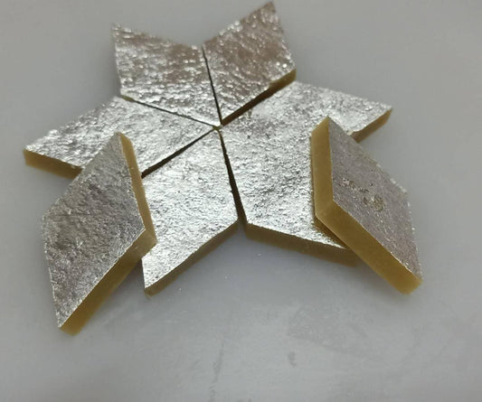 Asha Sweet Center Cashew Burfy