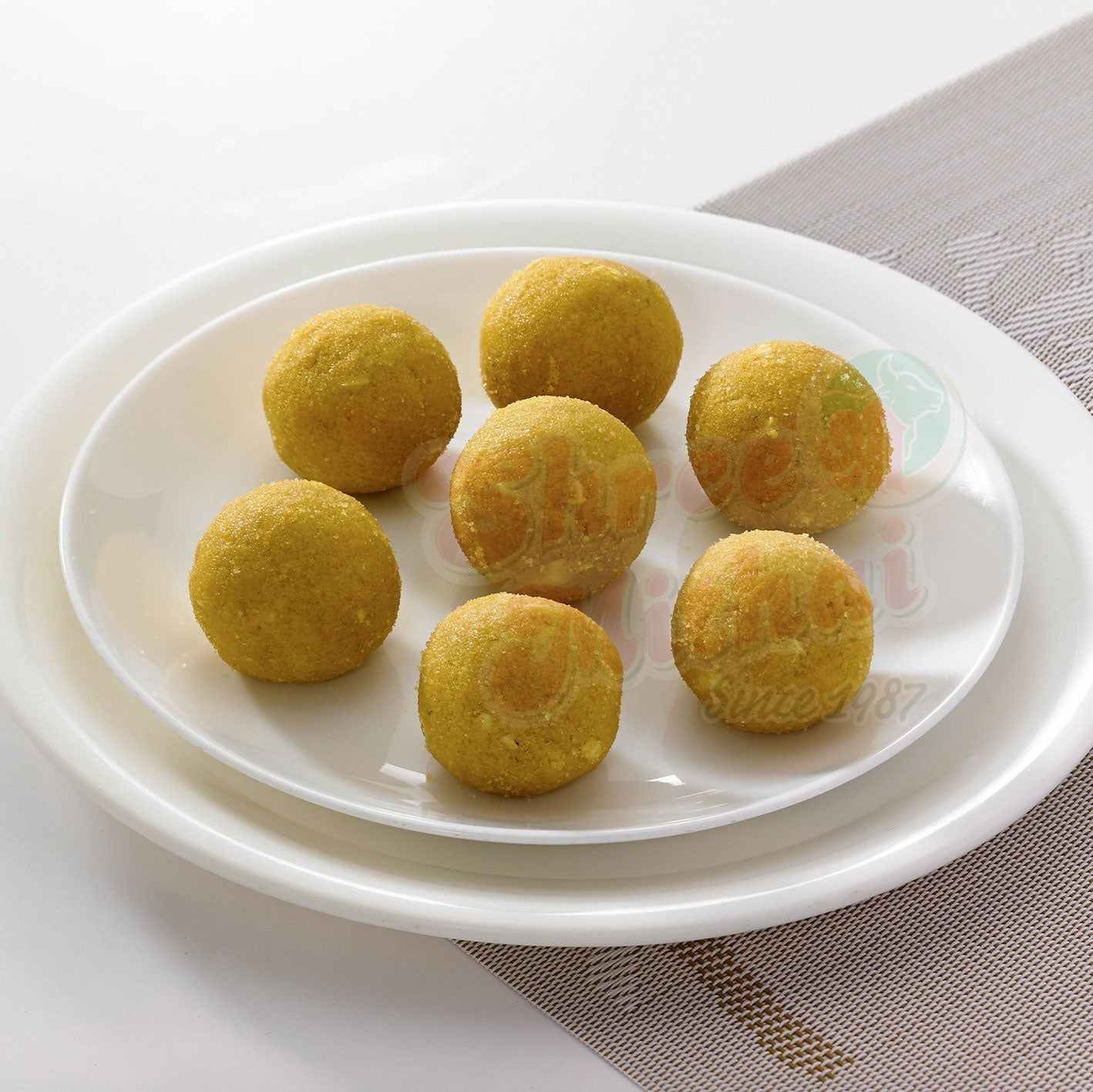 Shree Mithai Besan Ladoo