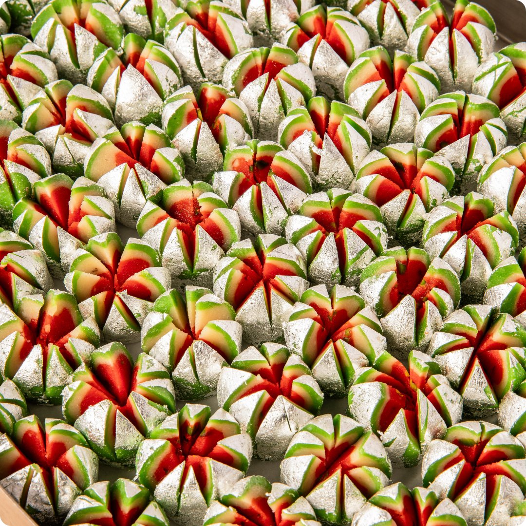 Shree Mithai Kaju Flower