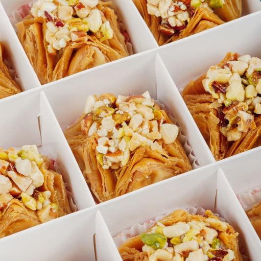 Shree Mithai Mixed Dry Fruit Pyramid Baklava